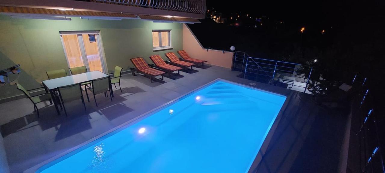 Apartment M&M With Private Pool Kučine Εξωτερικό φωτογραφία