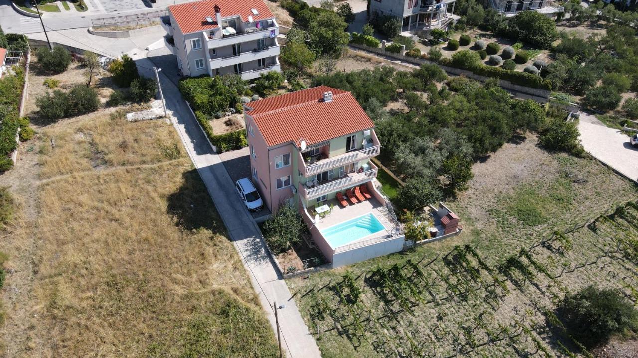 Apartment M&M With Private Pool Kučine Εξωτερικό φωτογραφία