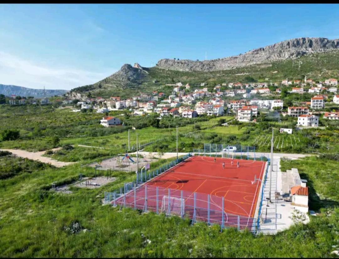 Apartment M&M With Private Pool Kučine Εξωτερικό φωτογραφία
