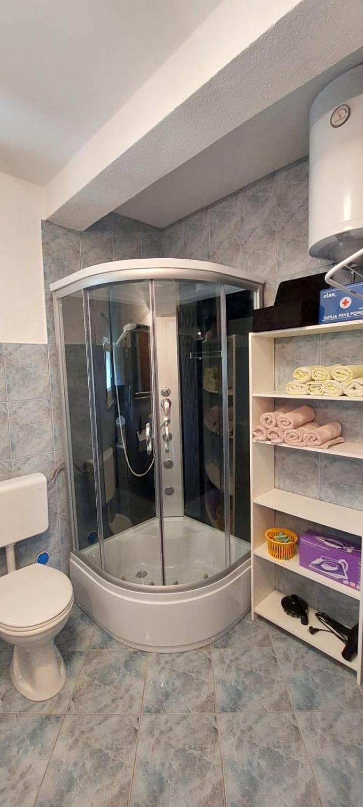 Apartment M&M With Private Pool Kučine Εξωτερικό φωτογραφία